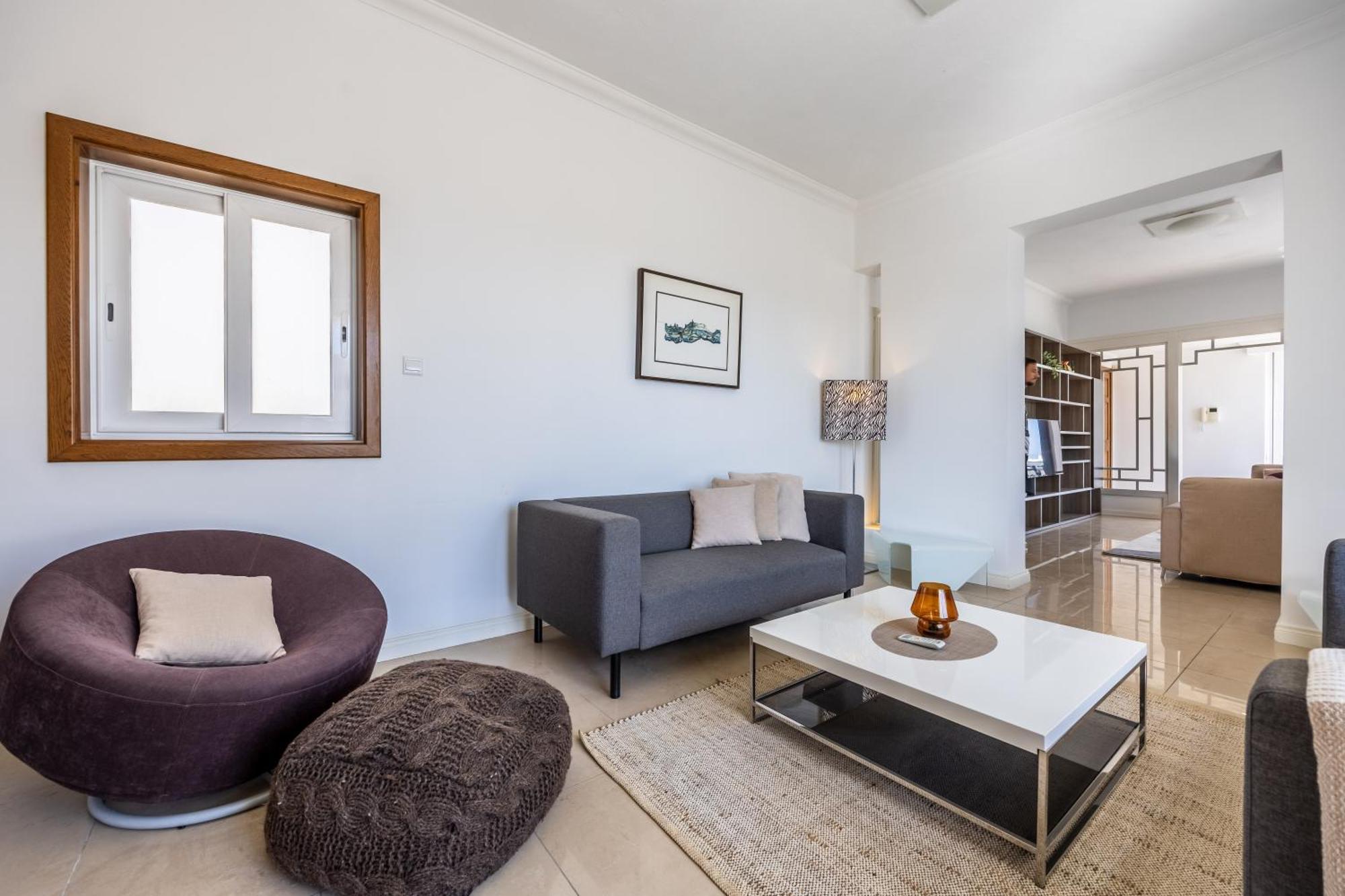 Апартаменты Stunning - Seaview Penthouse 3-Bed + Parking Слима Экстерьер фото