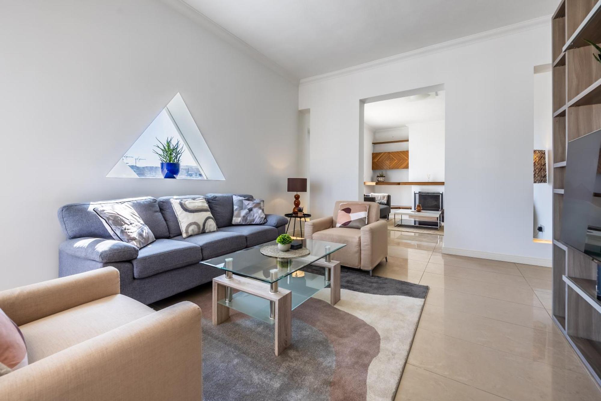 Апартаменты Stunning - Seaview Penthouse 3-Bed + Parking Слима Экстерьер фото